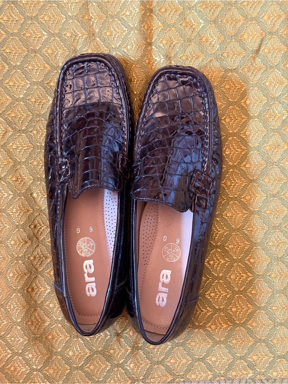 NWT Ara Patent Crocodile-Embossed Leather Loafers Size US 8.5 / EUR 39 / UK 6